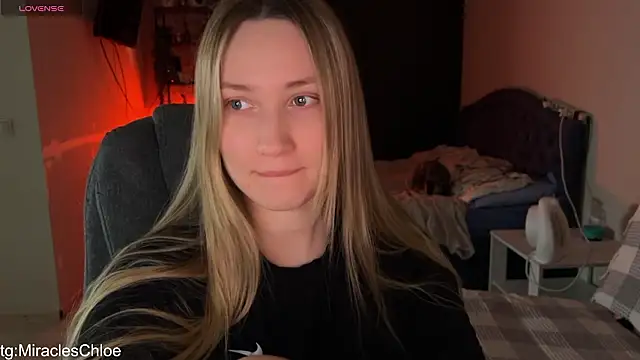 Snapshot of ChloeMillerMeow chatting on February 19, 2026, 3:19 pm ChloeMillerMeow online show from February 19, 2026, 3:19 pm