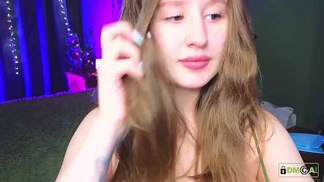 SquirtBabee online show from November 18, 2025, 3:38 pm