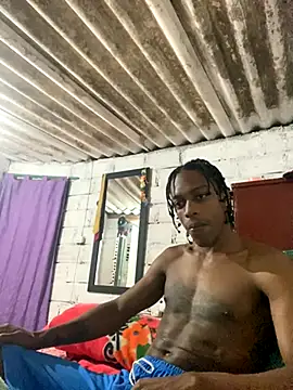 Snapshot of Larry-n-clouds chatting on November 21, 2025, 2:54 am Larry-n-clouds online show from November 21, 2025, 2:54 am