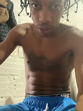 Snapshot of Larry-n-clouds chatting on November 27, 2025, 2:08 pm Larry-n-clouds online show from November 27, 2025, 2:08 pm