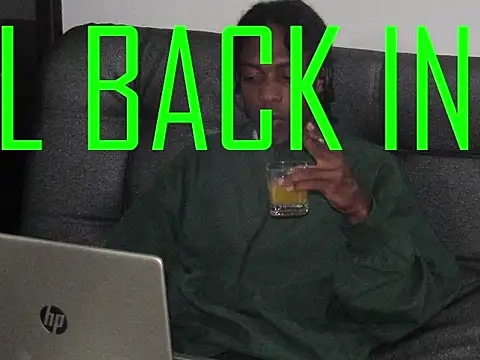 Larry-n-clouds online show from May 29, 2026, 9:02 pm