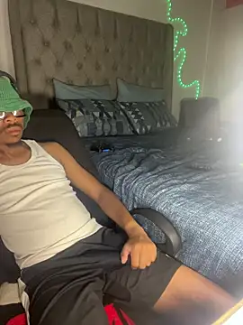 Snapshot of JaroDawg47 chatting on January 6, 2026, 7:06 pm JaroDawg47 online show from January 6, 2026, 7:06 pm