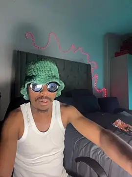 Snapshot of JaroDawg47 chatting on February 10, 2026, 6:23 pm JaroDawg47 online show from February 10, 2026, 6:23 pm