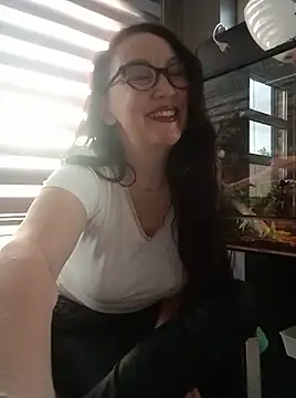 CamilleDesire online show from September 26, 2025, 5:06 pm