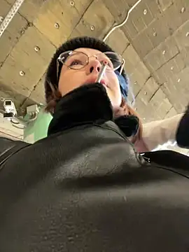 Snapshot of RinaCat chatting on February 21, 2026, 5:19 am RinaCat online show from February 21, 2026, 5:19 am