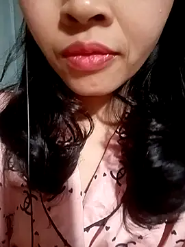 Hana love20 online show from December 14, 2025, 3:06 pm