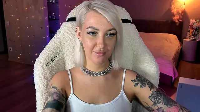 tykioty Miley online show from November 9, 2025, 11:30 am