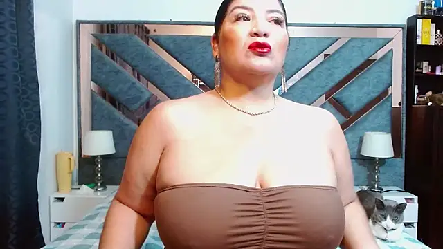 KarlaTesg online show from February 11, 2026, 9:36 am