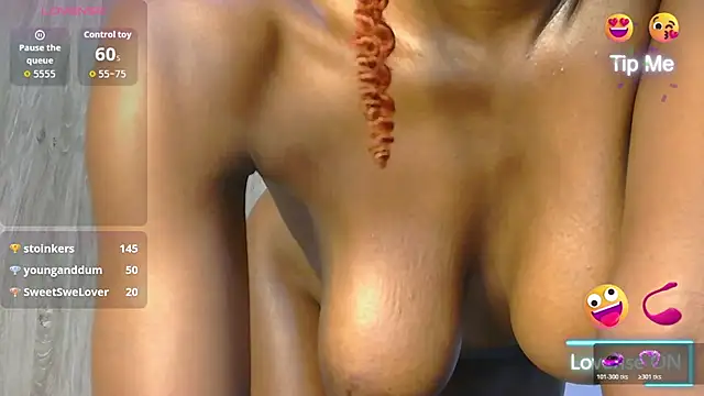  luna nyx online show from October 28, 2025, 8:51 am