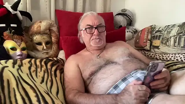 EroticVenetian online show from October 2, 2025, 3:19 pm