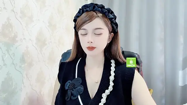 Snapshot of VIWVI chatting on December 31, 2024, 5:22 am VIWVI online show from December 31, 2024, 5:22 am