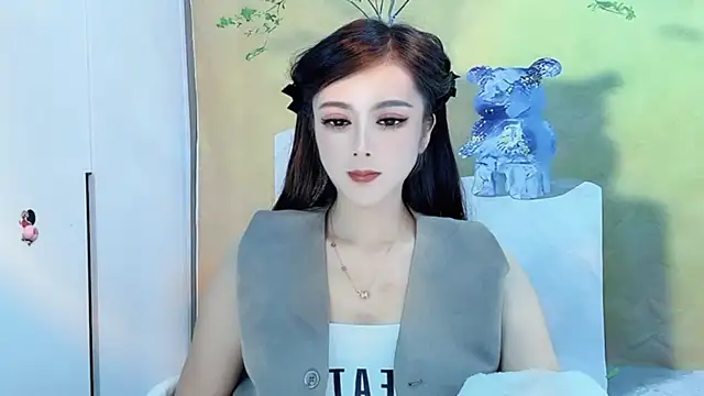 Snapshot of VIWVI chatting on March 14, 2025, 6:21 am VIWVI online show from March 14, 2025, 6:21 am