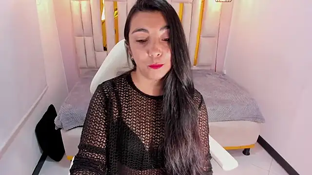 Snapshot of Karla_hernandez_ chatting on March 5, 2025, 11:17 am Karla hernandez online show from March 5, 2025, 11:17 am