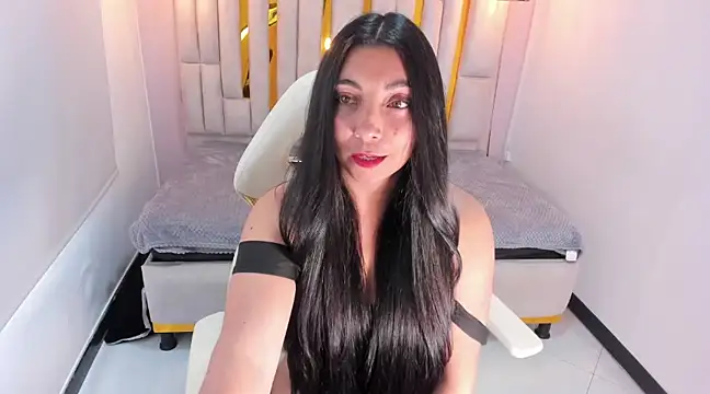 Snapshot of Karla_hernandez_ chatting on March 10, 2025, 5:07 pm Karla hernandez online show from March 10, 2025, 5:07 pm