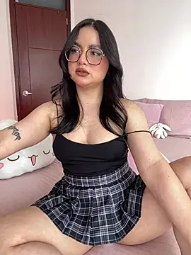 Snapshot of montmariana chatting on February 20, 2026, 4:51 pm montmariana online show from February 20, 2026, 4:51 pm