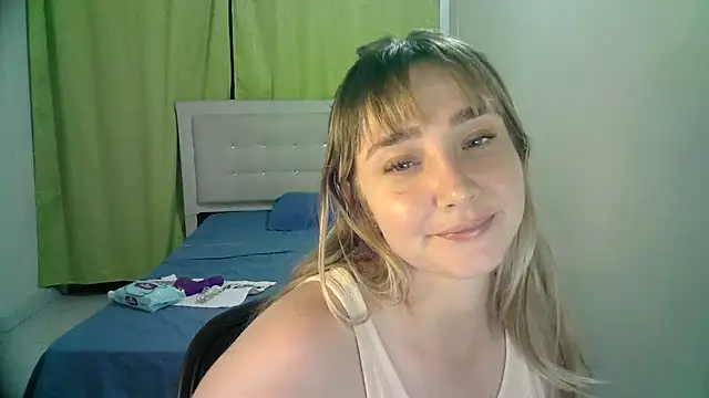 Snapshot of katy_pp chatting on October 16, 2025, 11:39 pm katy pp online show from October 16, 2025, 11:39 pm