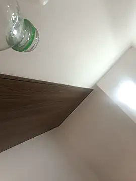 Rouse A01 online show from October 18, 2025, 2:03 am