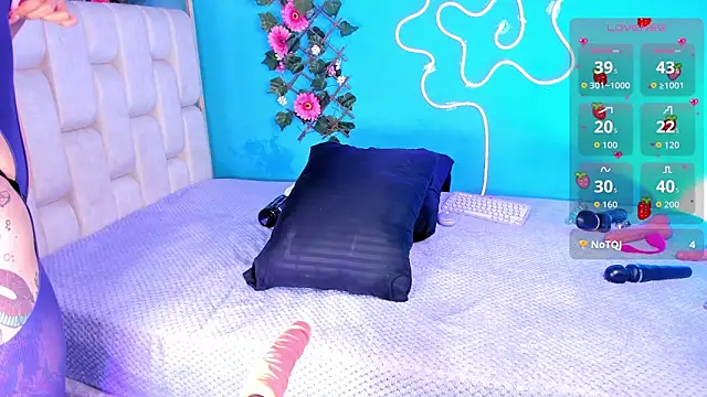 Im foxy01 online show from November 11, 2025, 3:28 am