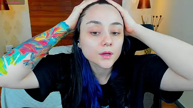 KatherineBond online show from January 22, 2025, 8:38 pm