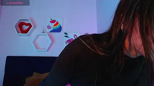 Snapshot of AnnaliOlsenX chatting on January 7, 2025, 4:27 pm AnnaliOlsenX online show from January 7, 2025, 4:27 pm