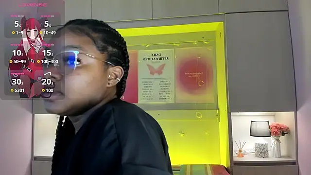 tamaraa smiith online show from October 27, 2025, 7:40 pm