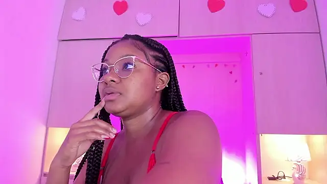 Snapshot of tamaraa_smiith chatting on January 12, 2026, 12:21 pm tamaraa smiith online show from January 12, 2026, 12:21 pm