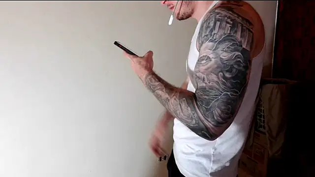 Snapshot of Kenner_fox77 chatting on February 7, 2026, 3:54 am Kenner fox77 online show from February 7, 2026, 3:54 am