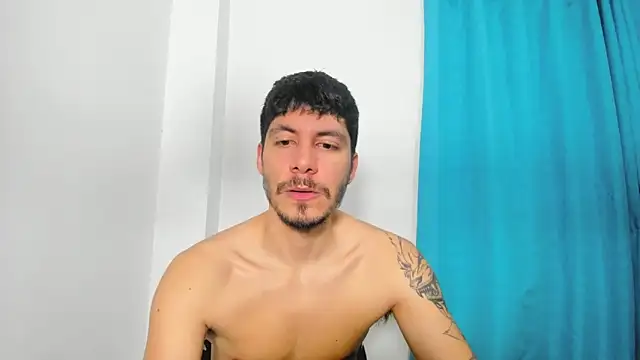 daniel sexy777 online show from February 10, 2026, 12:59 am