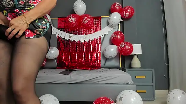 BrendaAdams  online show from October 20, 2025, 11:54 am