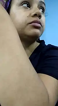  Miaaleon online show from March 3, 2025, 1:20 pm