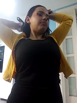  Miaaleon online show from March 4, 2025, 3:04 pm