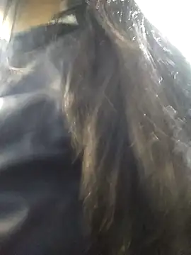  Miaaleon online show from March 22, 2025, 7:53 pm