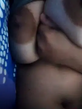 Snapshot of _Miaaleon chatting on March 27, 2026, 9:32 am Miaaleon online show from March 27, 2026, 9:32 am