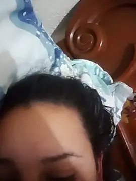 Snapshot of _Miaaleon chatting on April 3, 2026, 9:07 am Miaaleon online show from April 3, 2026, 9:07 am