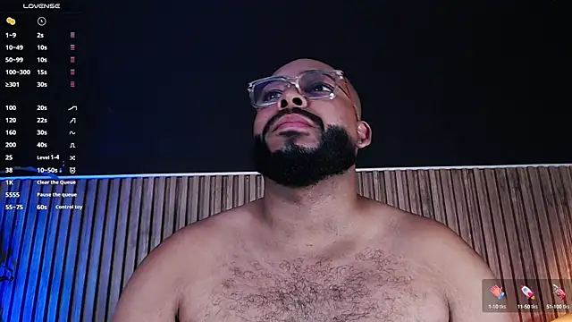 Snapshot of DilanJonnes_ chatting on February 13, 2025, 1:29 am DilanJonnes online show from February 13, 2025, 1:29 am