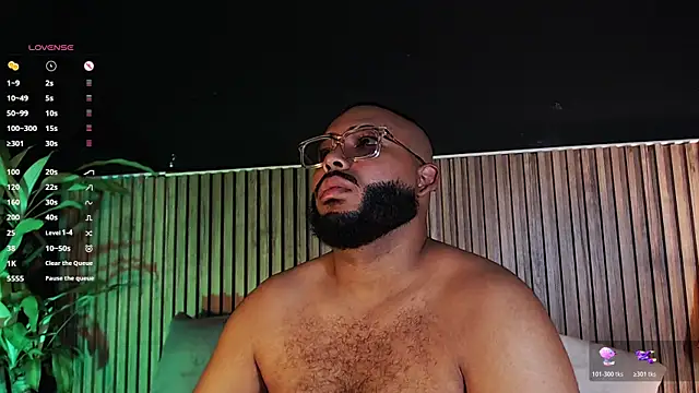 Snapshot of DilanJonnes_ chatting on November 7, 2025, 5:57 pm DilanJonnes online show from November 7, 2025, 5:57 pm