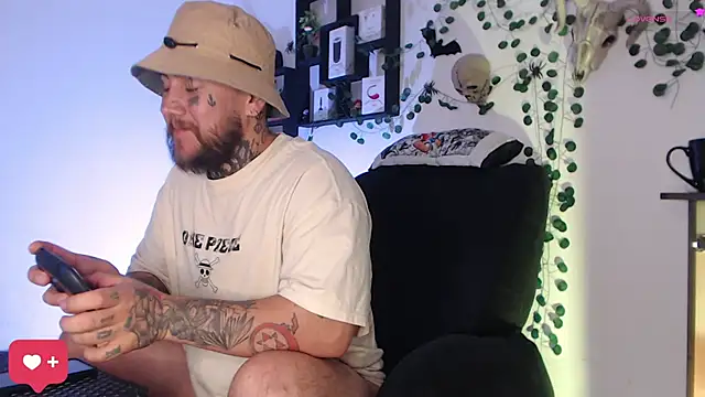 Snapshot of Ash_gusbig chatting on December 7, 2024, 3:25 am Ash gusbig online show from December 7, 2024, 3:25 am