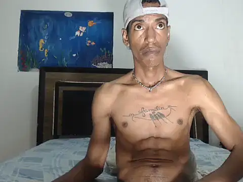 Snapshot of AlbertBigCock chatting on February 3, 2026, 6:40 am AlbertBigCock online show from February 3, 2026, 6:40 am