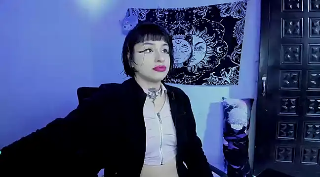 Snapshot of Venushexivu616 chatting on January 30, 2025, 8:22 am Venushexivu616 online show from January 30, 2025, 8:22 am