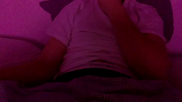 Emilisbig online show from February 5, 2025, 9:18 pm