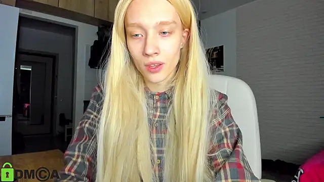 Snapshot of _Alice_Kitty chatting on October 30, 2025, 6:37 am Alice Kitty online show from October 30, 2025, 6:37 am