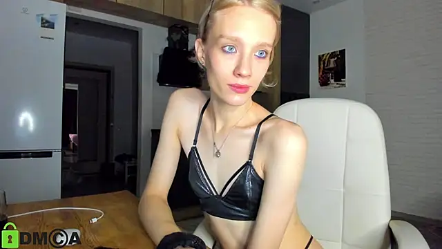 Snapshot of _Alice_Kitty chatting on November 21, 2025, 10:14 am Alice Kitty online show from November 21, 2025, 10:14 am