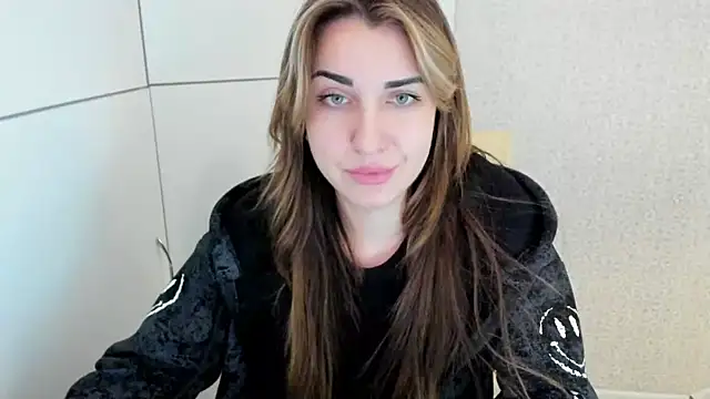 Snapshot of Summmmersky chatting on January 13, 2025, 11:52 am Summmmersky online show from January 13, 2025, 11:52 am