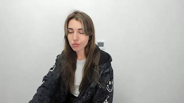 Snapshot of Summmmersky chatting on January 29, 2025, 9:12 am Summmmersky online show from January 29, 2025, 9:12 am