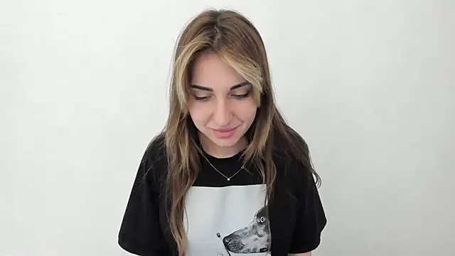 Snapshot of Summmmersky chatting on March 16, 2025, 4:45 pm Summmmersky online show from March 16, 2025, 4:45 pm