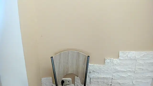 Snapshot of Summmmersky chatting on November 24, 2025, 11:32 am Summmmersky online show from November 24, 2025, 11:32 am