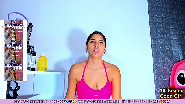 AriannaLewiis online show from November 10, 2025, 7:24 pm