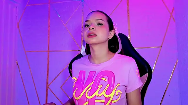 SheilaSmiith online show from November 27, 2025, 8:55 pm