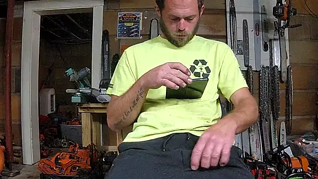 Bigoleslong98765 online show from October 18, 2025, 5:32 am