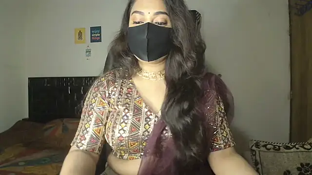 Most-Beautiful-Queen online show from March 22, 2026, 7:50 pm